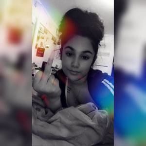 Meet your Posher, Raquel